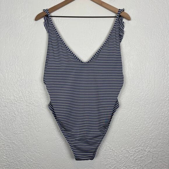 Aerie Blue/ Grey Metallic Stripe Low Back Ruffle One-Piece Swimsuit Size XL - Picture 3 of 5